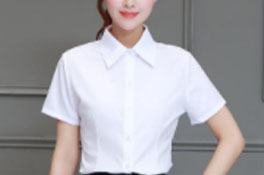 白色襯衫搭配什么褲子好？女白襯衫搭配什么外套好？